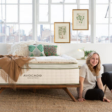 Load image into Gallery viewer, Alpaca Wool Plush Mattress Topper