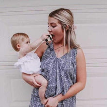 Load image into Gallery viewer, Teething Necklace for Mom, Antoinette in Midnight
