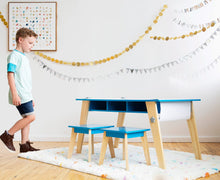 Load image into Gallery viewer, Arts & Crafts Table