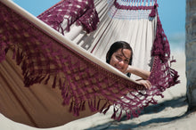 Load image into Gallery viewer, Bossanova Bordeaux - Organic Cotton Kingsize Classic Hammock