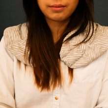 Load image into Gallery viewer, Weighted Comfort Wrap - 2 lbs