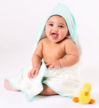 Load image into Gallery viewer, Deluxe Hooded Towel