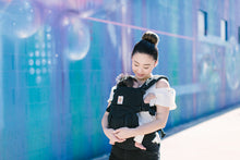 Load image into Gallery viewer, Omni 360 Baby Carrier