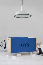 Load image into Gallery viewer, Toy Box Chest on Casters