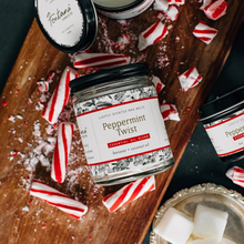 Load image into Gallery viewer, Peppermint Twist Essential Oil Candles