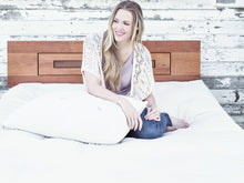Load image into Gallery viewer, Teddy Organic Wool Mattress Topper - Soft 2 Inch Chemical Free Pure Wool