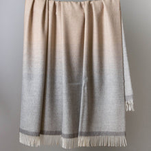 Load image into Gallery viewer, Alpaca Wool Throw Blanket