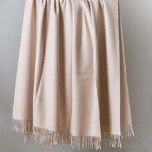 Load image into Gallery viewer, Alpaca Wool Throw Blanket