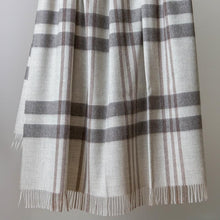 Load image into Gallery viewer, Alpaca Wool Throw Blanket
