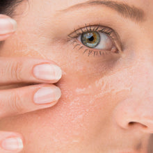 Load image into Gallery viewer, Vitamin C Serum
