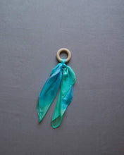 Load image into Gallery viewer, Silk and Wood Teether