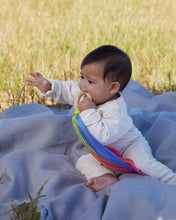 Load image into Gallery viewer, Silk and Wood Teether