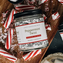 Load image into Gallery viewer, Peppermint Twist Essential Oil Candles
